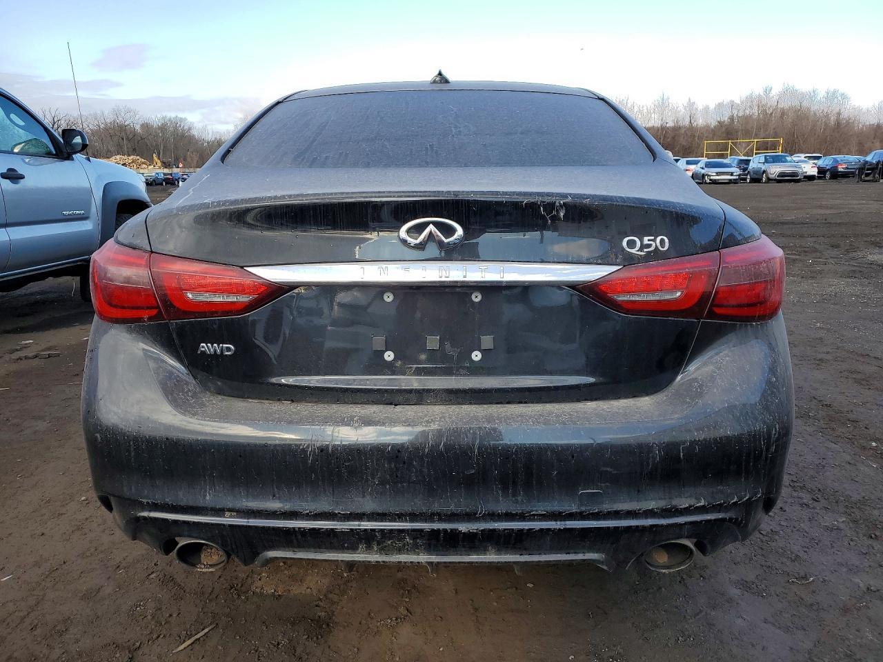 2018 Infiniti Q50 3.0T Luxe - Фото 6