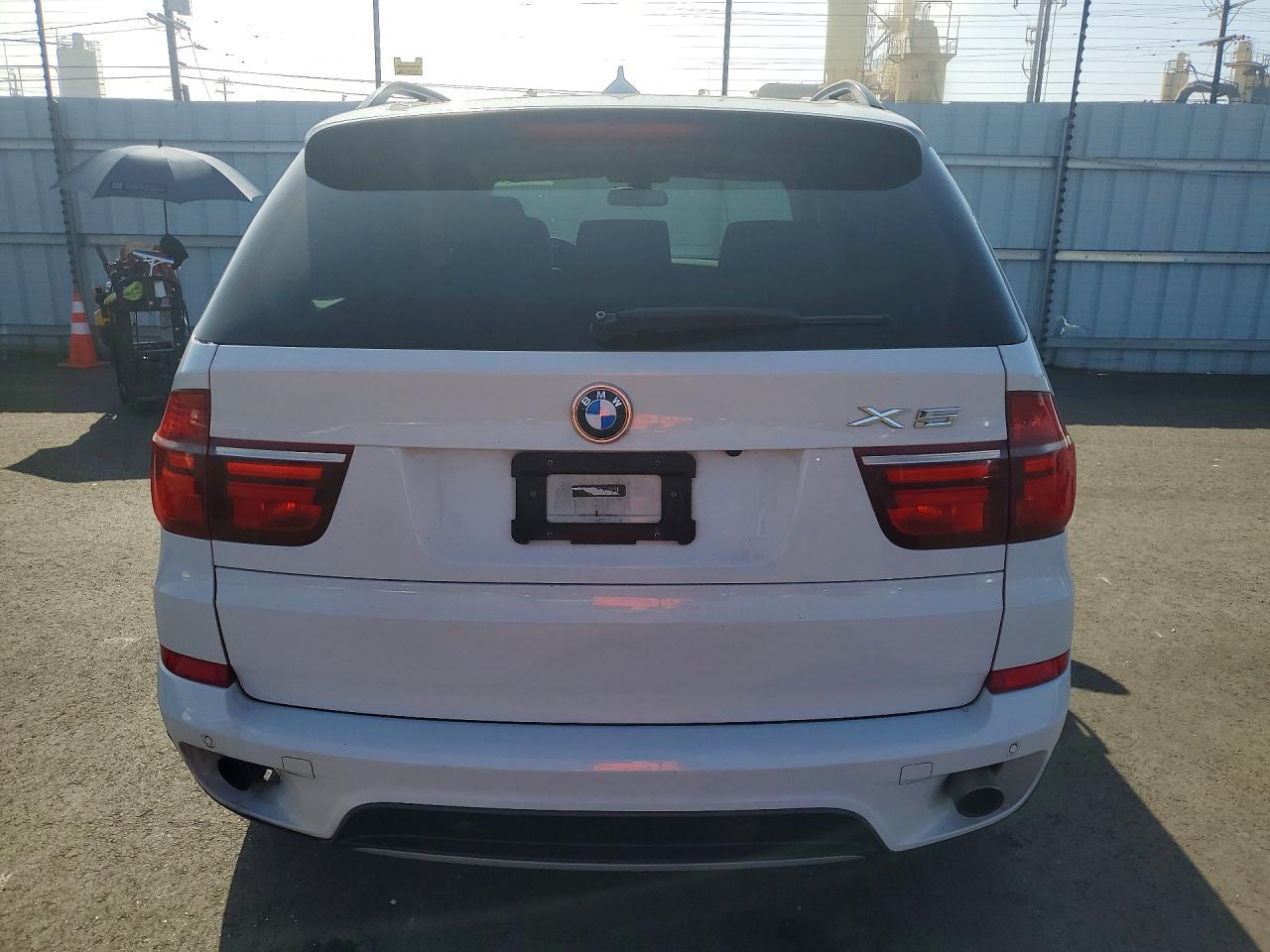2013 BMW X5 xDrive35I - Фото 6
