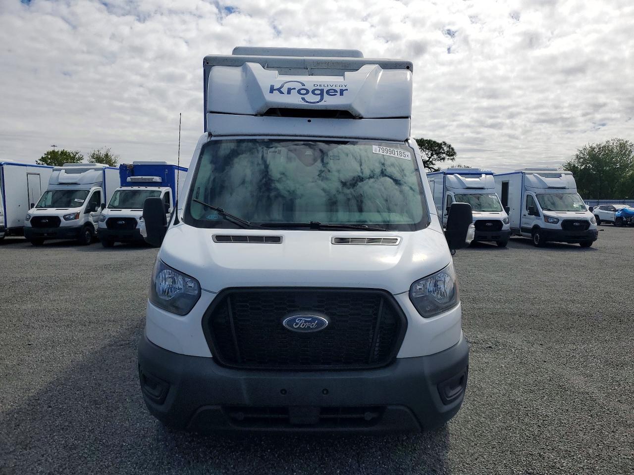 2020 Ford Transit Delivery Truck - Image 5