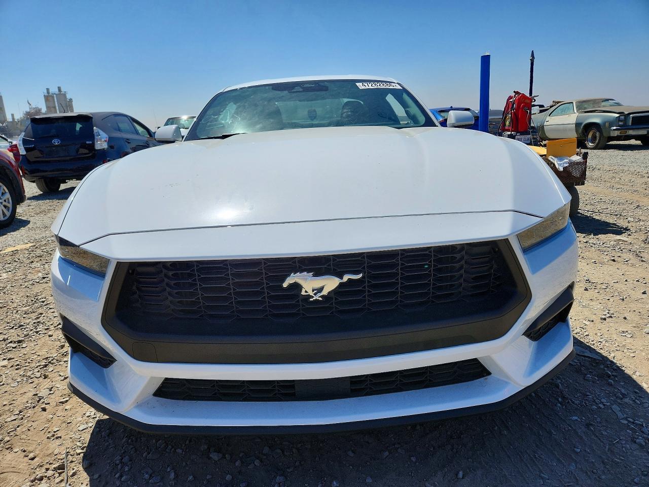 2025 Ford Mustang - Фото 5
