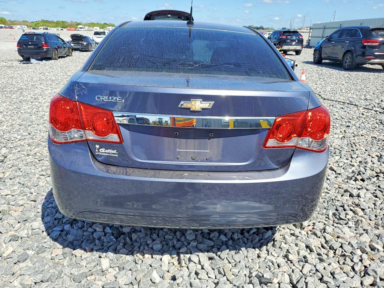 2014 Chevrolet Cruze Ls - Фото 6
