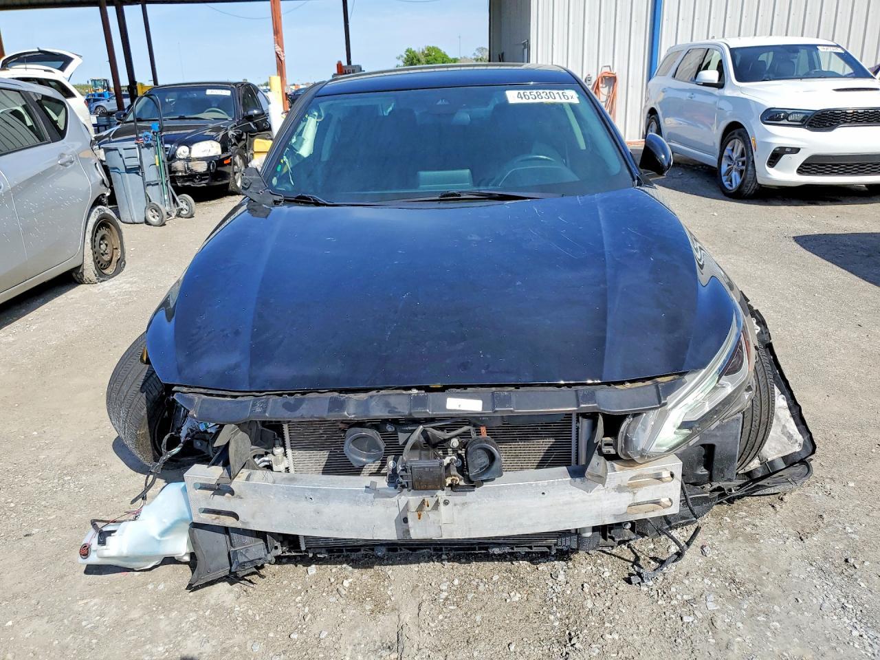 2020 Nissan Altima 2.5 Sr - Image 5