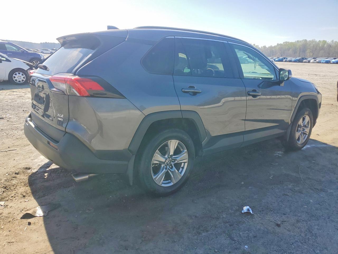 2024 Toyota Rav4 Xle - Image 3