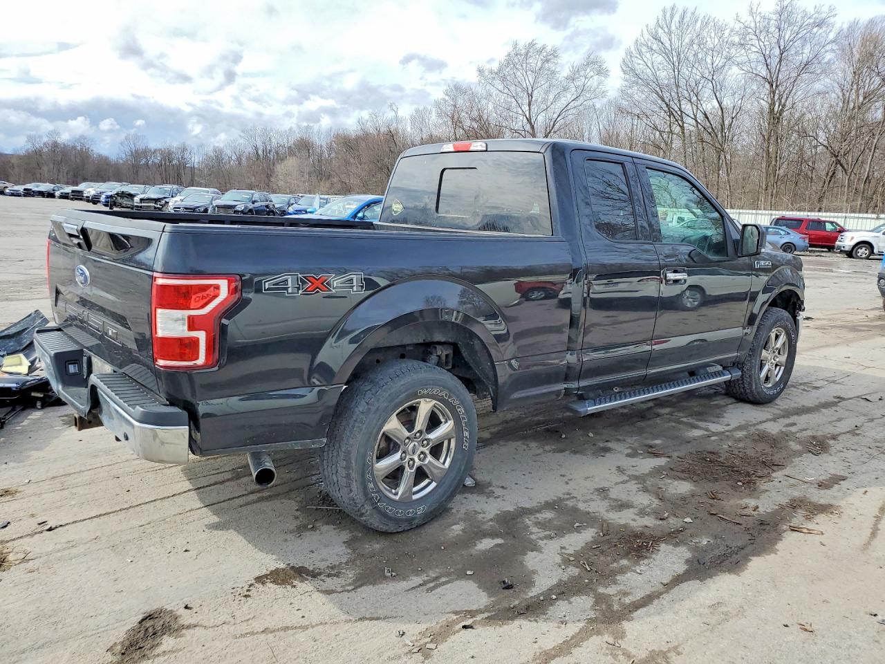 2018 Ford F150 - Фото 3