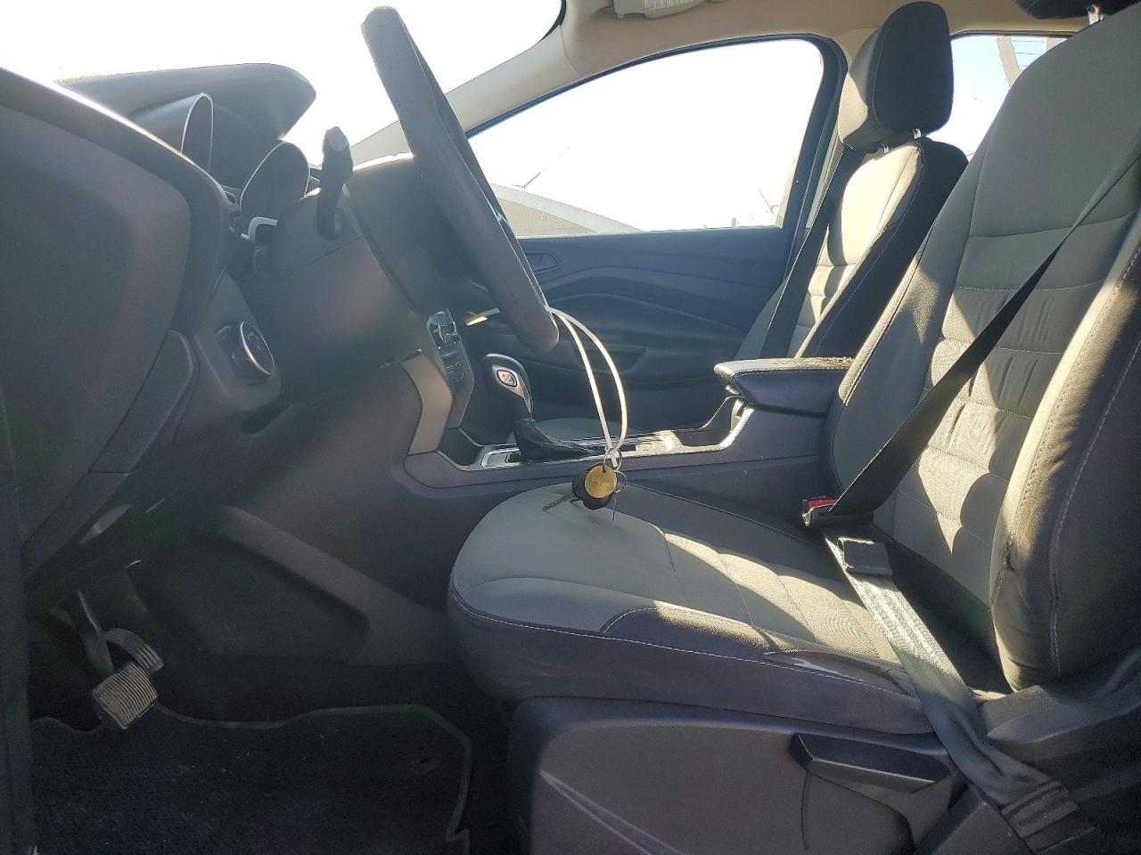 2017 Ford Escape S - Image 7