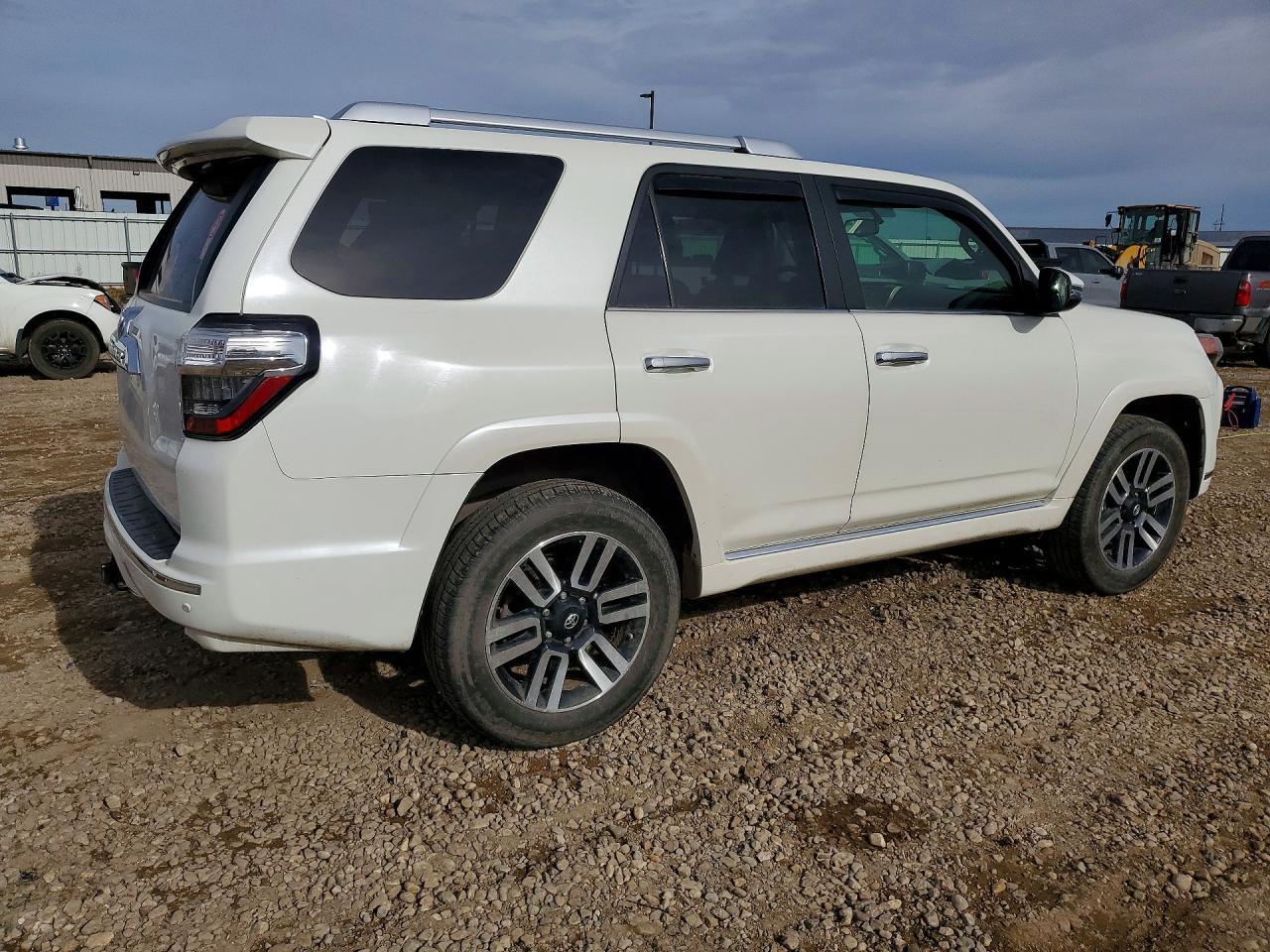 2015 Toyota 4Runner Limited - Фото 3