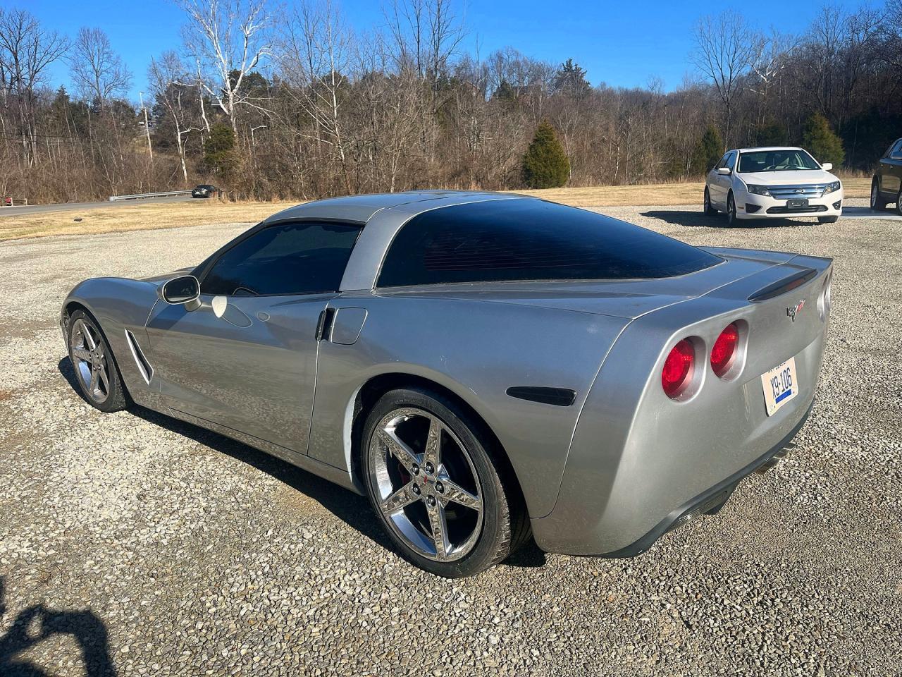 2005 Chevrolet Corvette - Фото 3