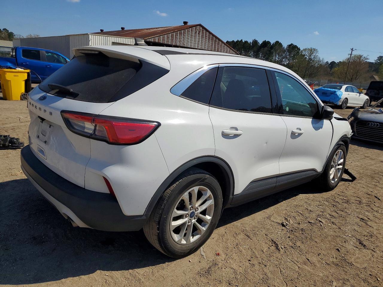2022 Ford Escape Se - Фото 3