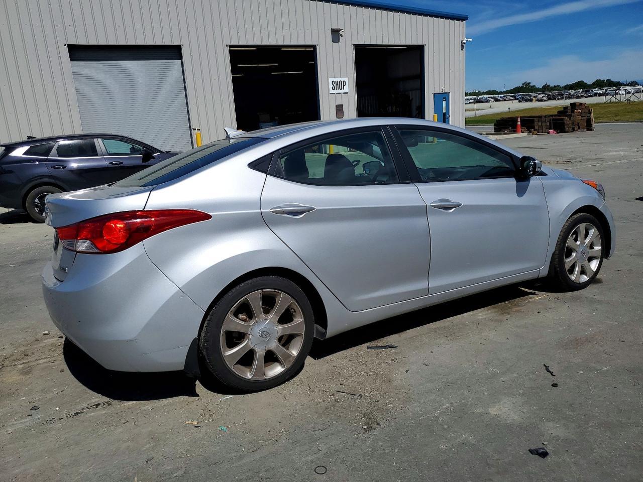 2013 Hyundai Elantra Limited - Фото 3