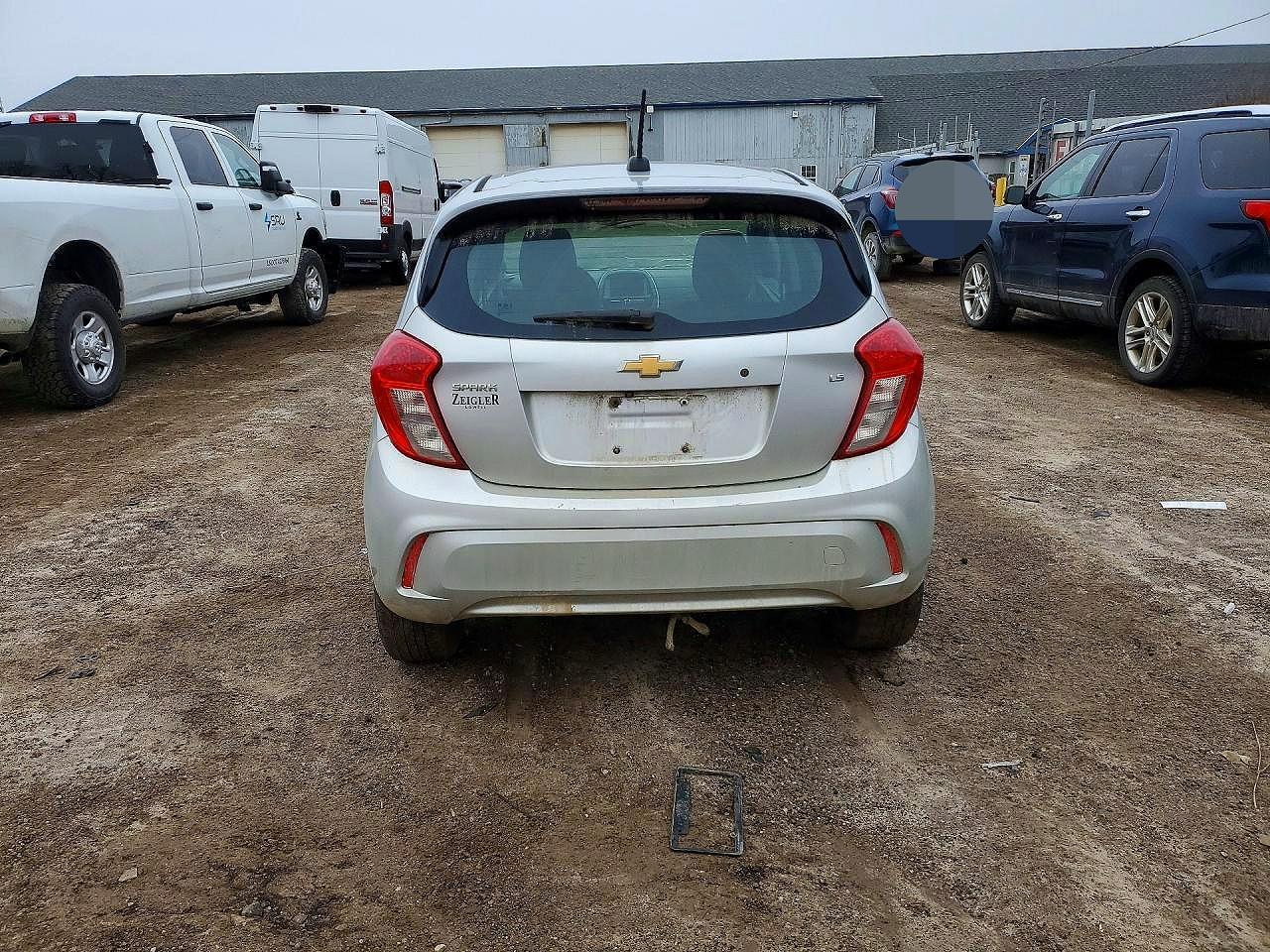 2016 Chevrolet Spark Ls - Фото 6