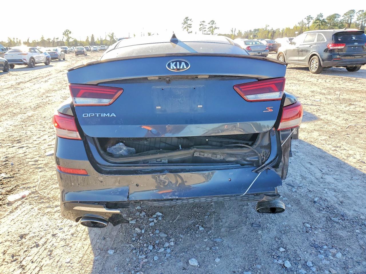 2019 Kia Optima - Фото 6
