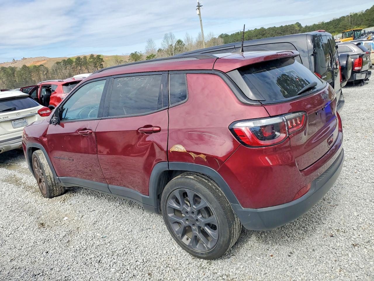 2021 Jeep Compass 80Th Edition - Image 2