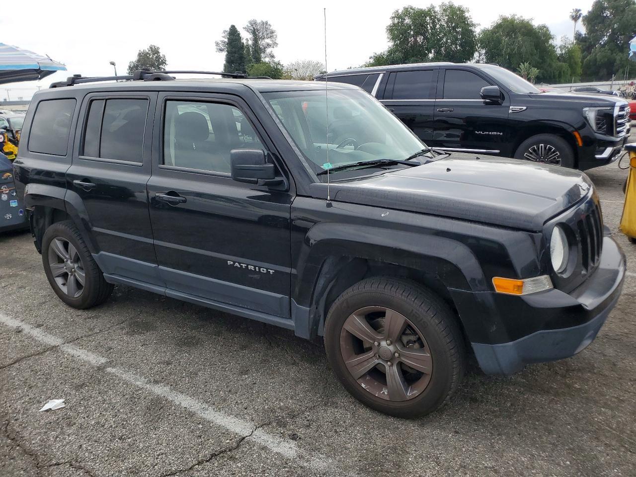 2015 Jeep Patriot Latitude - Фото 4