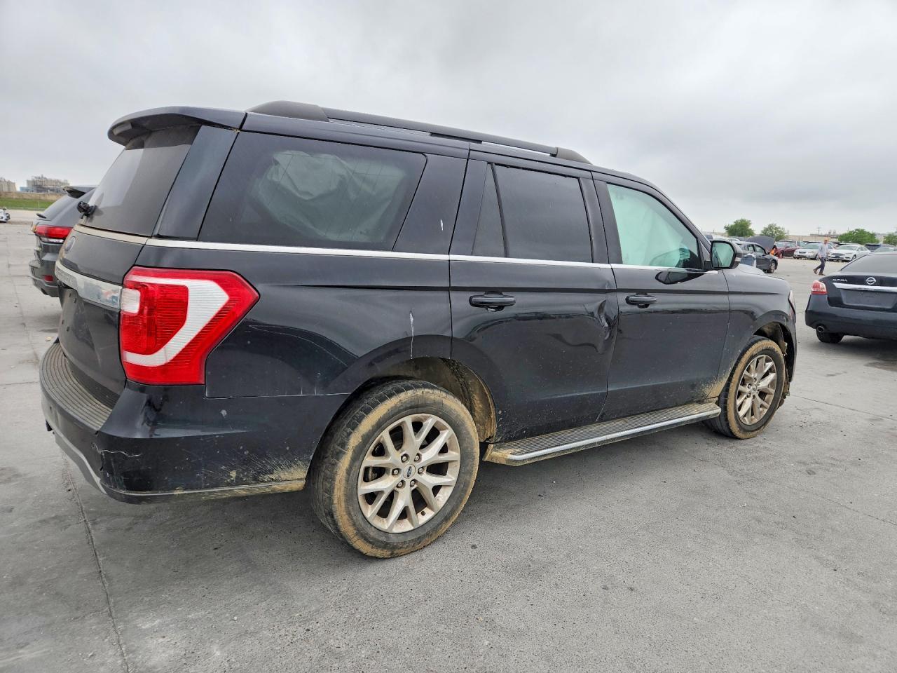 2020 Ford Expedition Xlt - Image 3