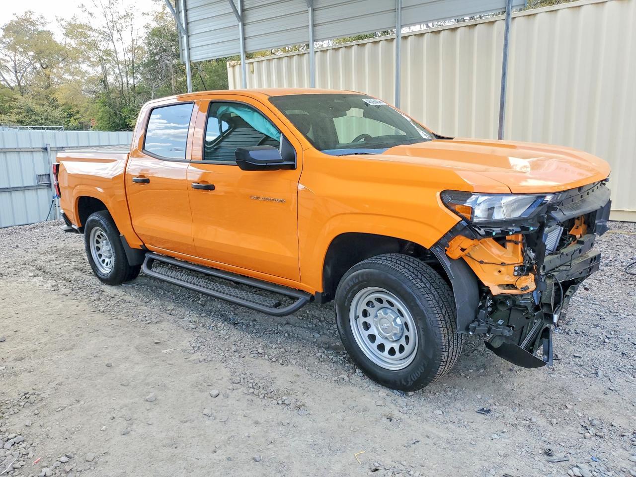 2026 Chevrolet Colorado - Image 4