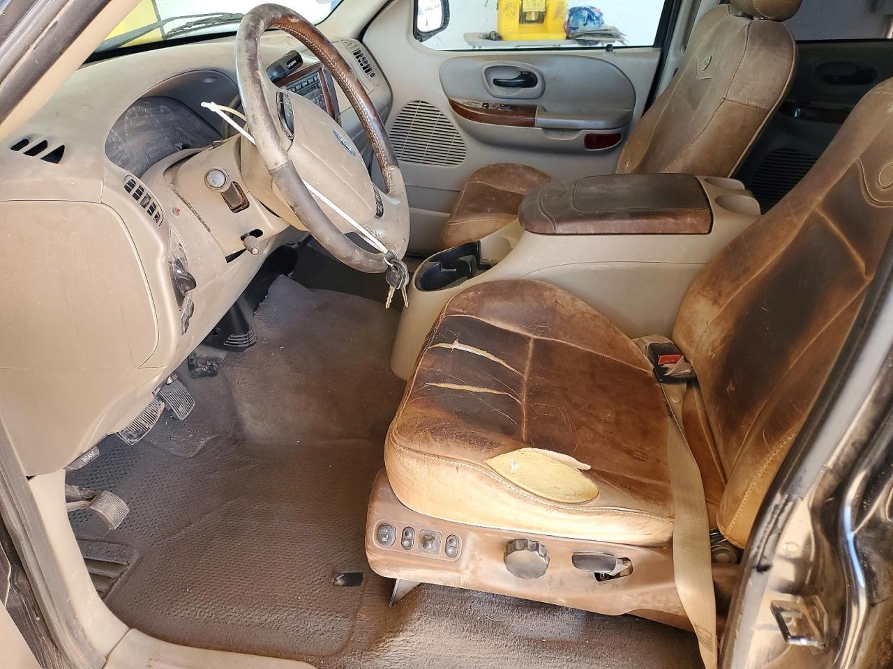 2003 Ford F150 - Image 7