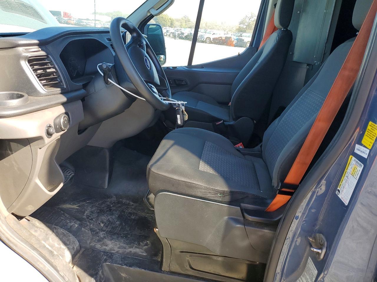 2020 Ford Transit 250 Delivery Van - Image 7