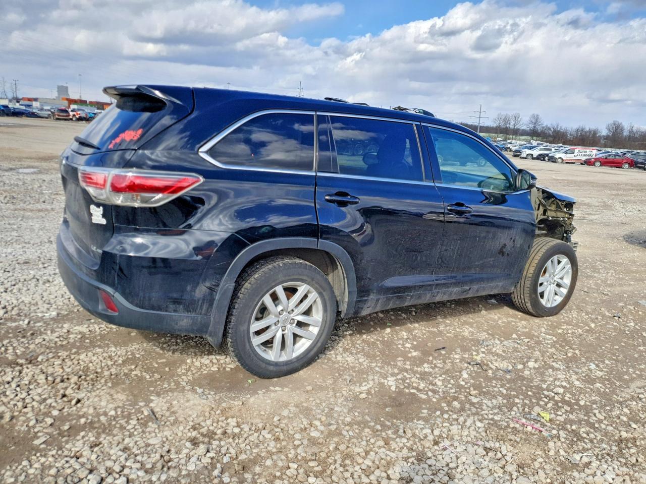 2015 Toyota Highlander Le - Фото 3