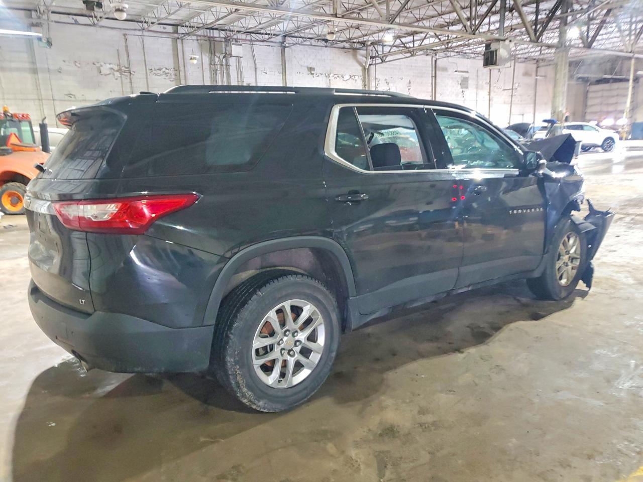 2019 Chevrolet Traverse Lt - Фото 3