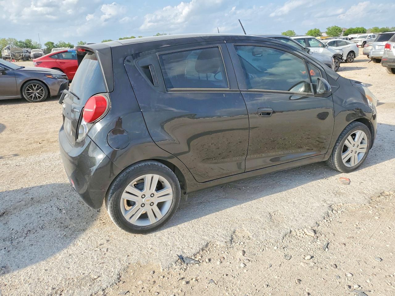 2015 Chevrolet Spark 1Lt - Фото 3