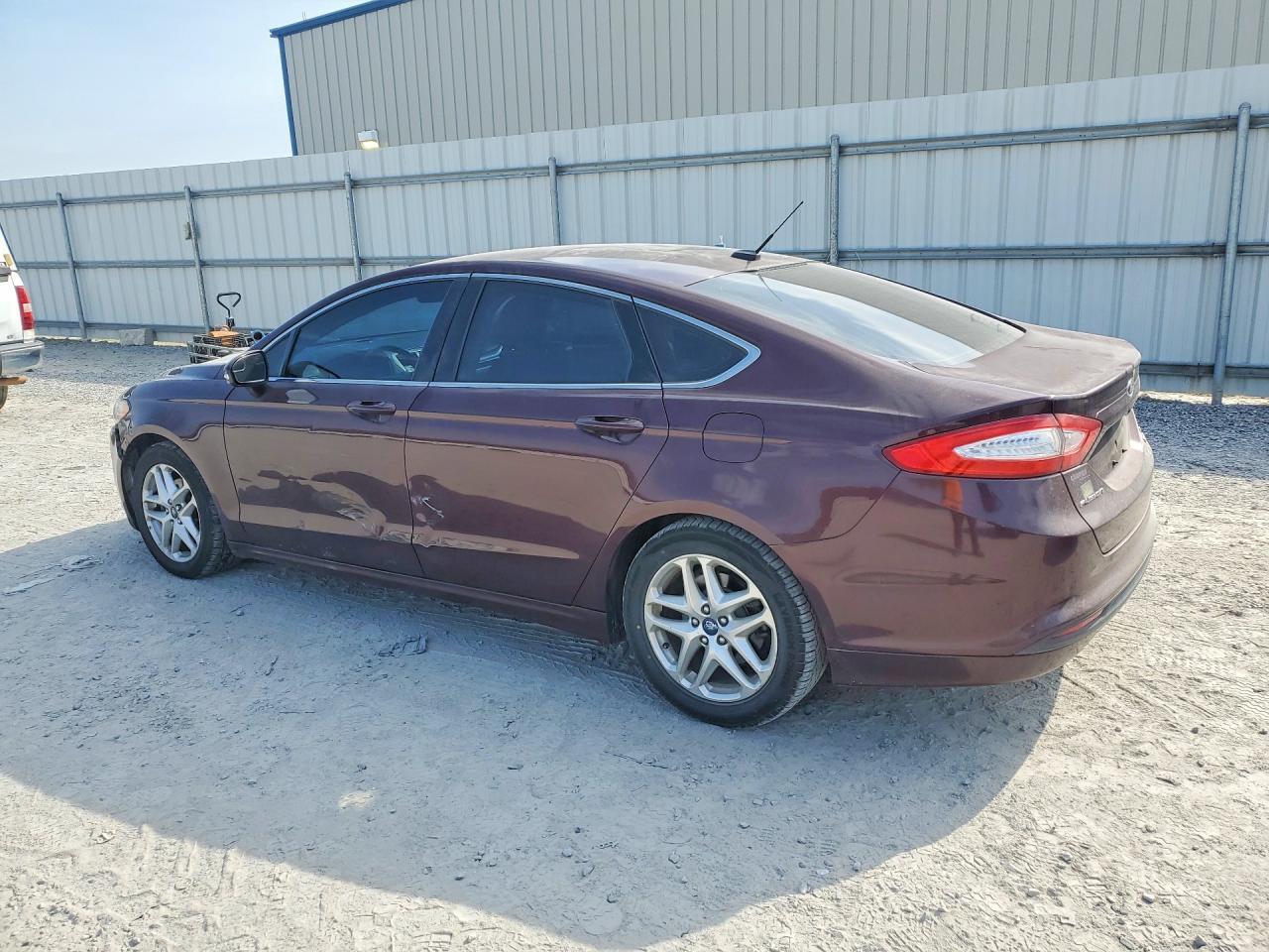 2013 Ford Fusion Se - Image 2