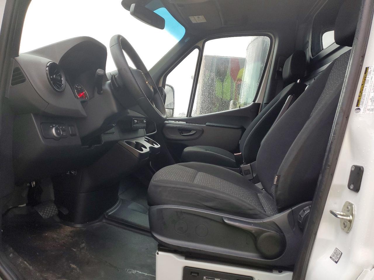 2025 Mercedes Benz Sprinter 2500 Cargo Van - Фото 7
