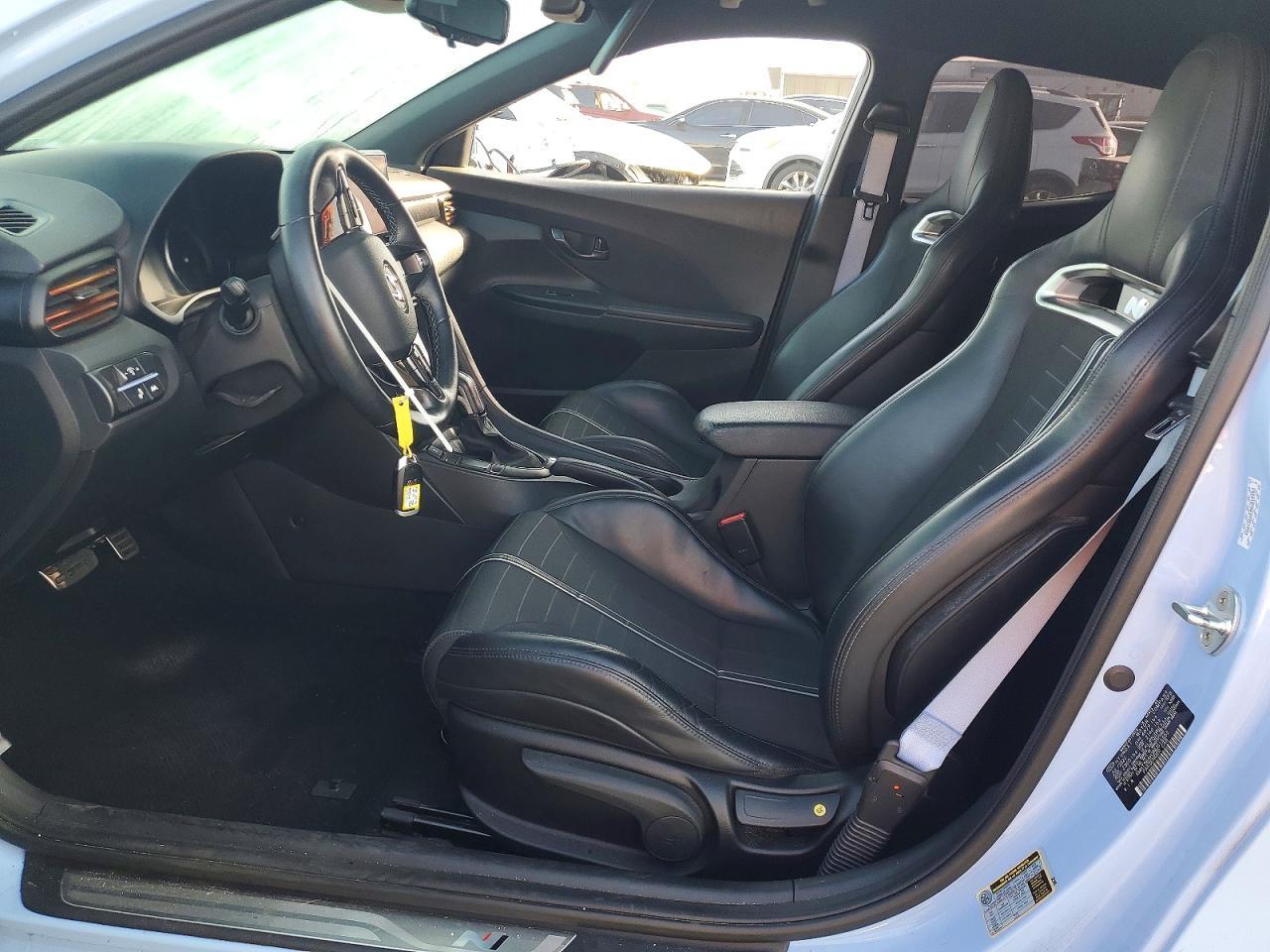 2022 Hyundai Veloster N Base - Image 7
