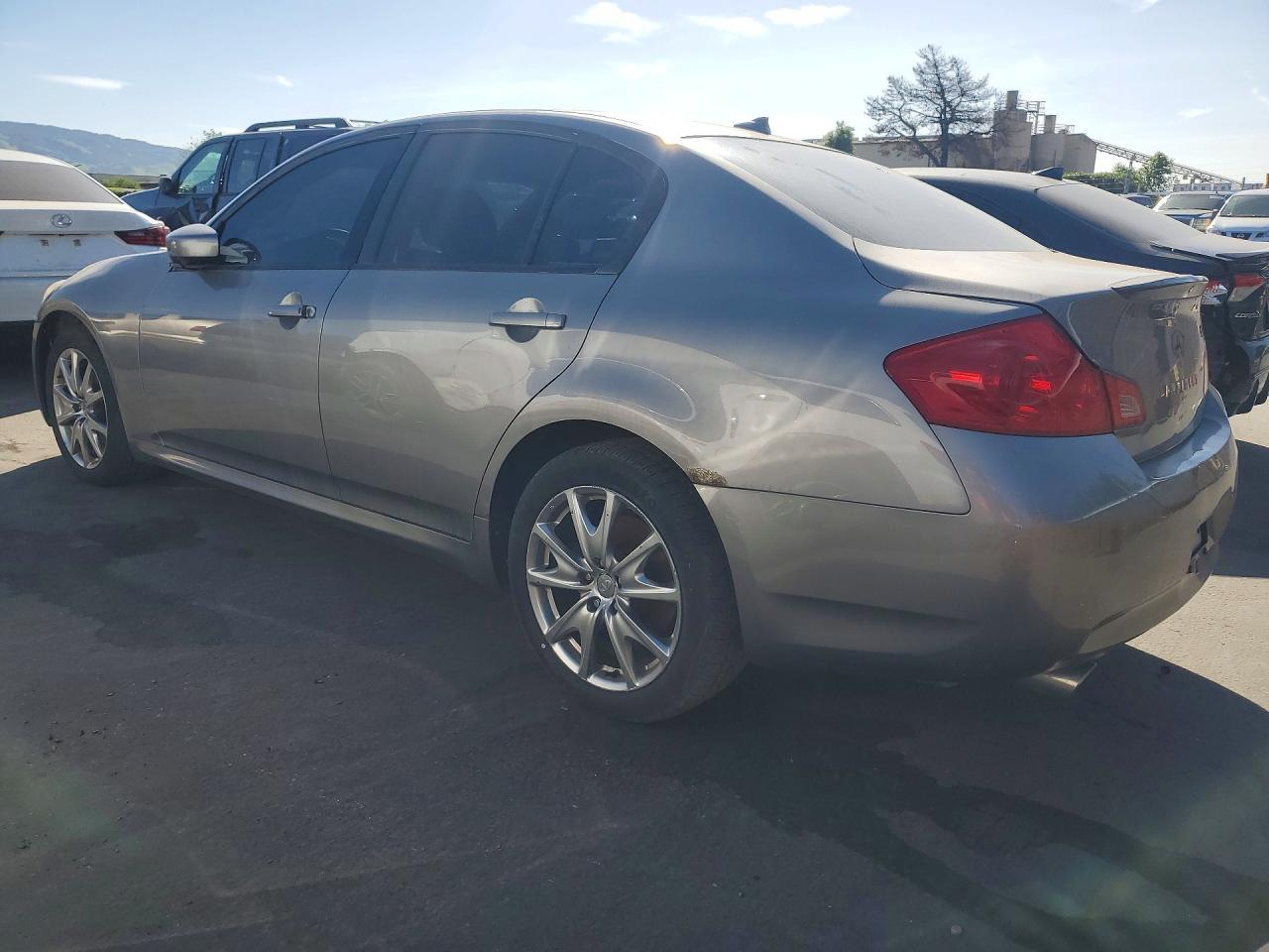 2009 Infiniti G37 Sedan X - Фото 2
