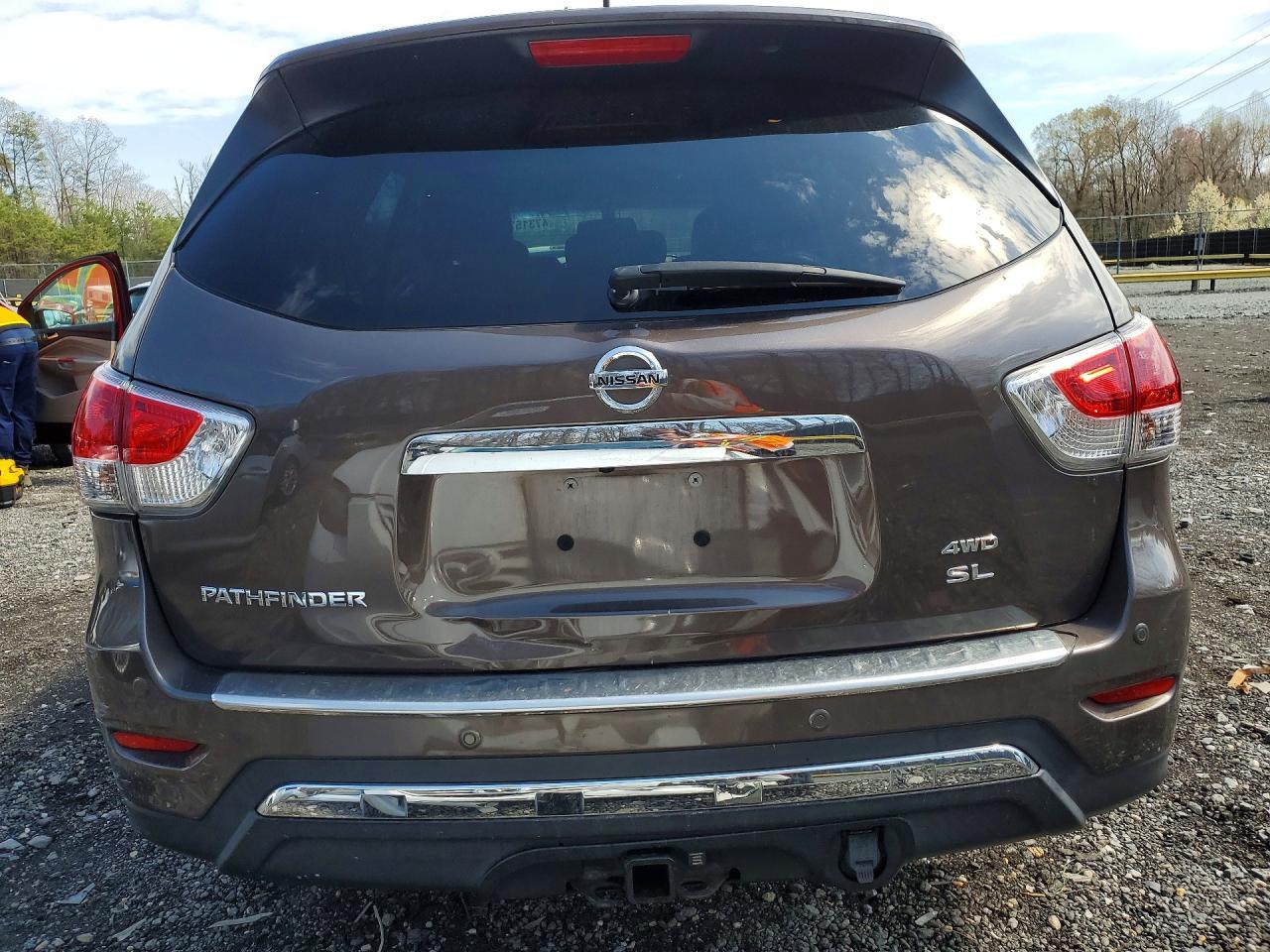 2015 Nissan Pathfinder Sl - Image 6