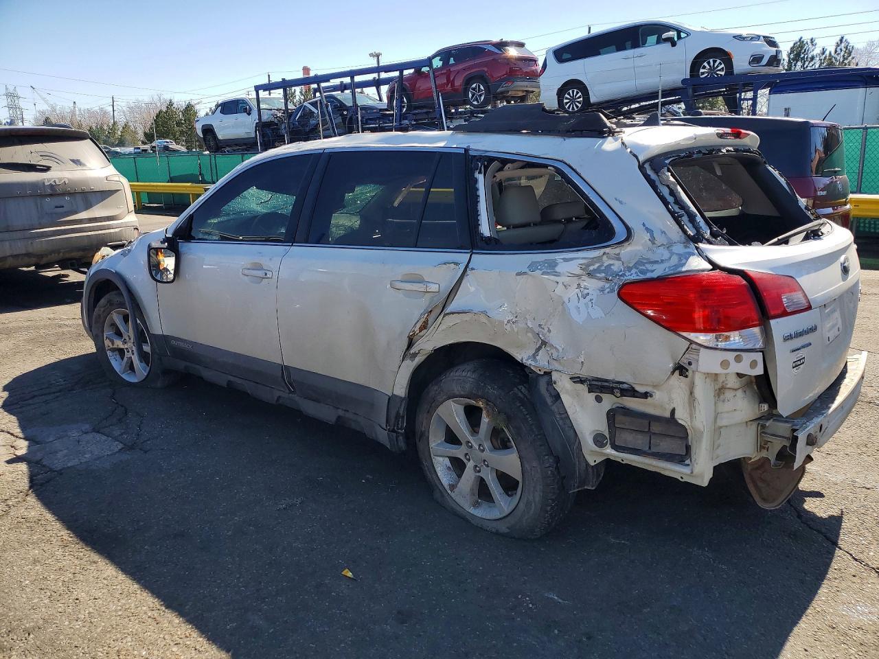 2014 Subaru Outback 3.6R Limited - Фото 2