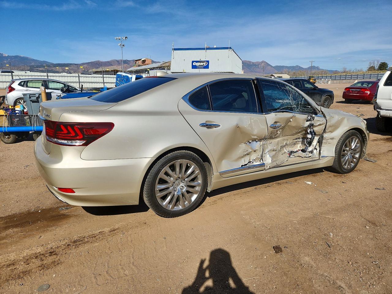 2016 Lexus Ls 460 Base - Фото 3