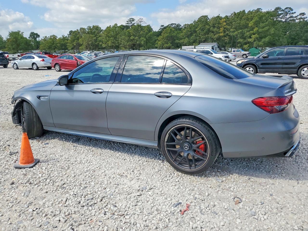 2021 Mercedes-Benz E 63 Amg-S 4Matic - Фото 2