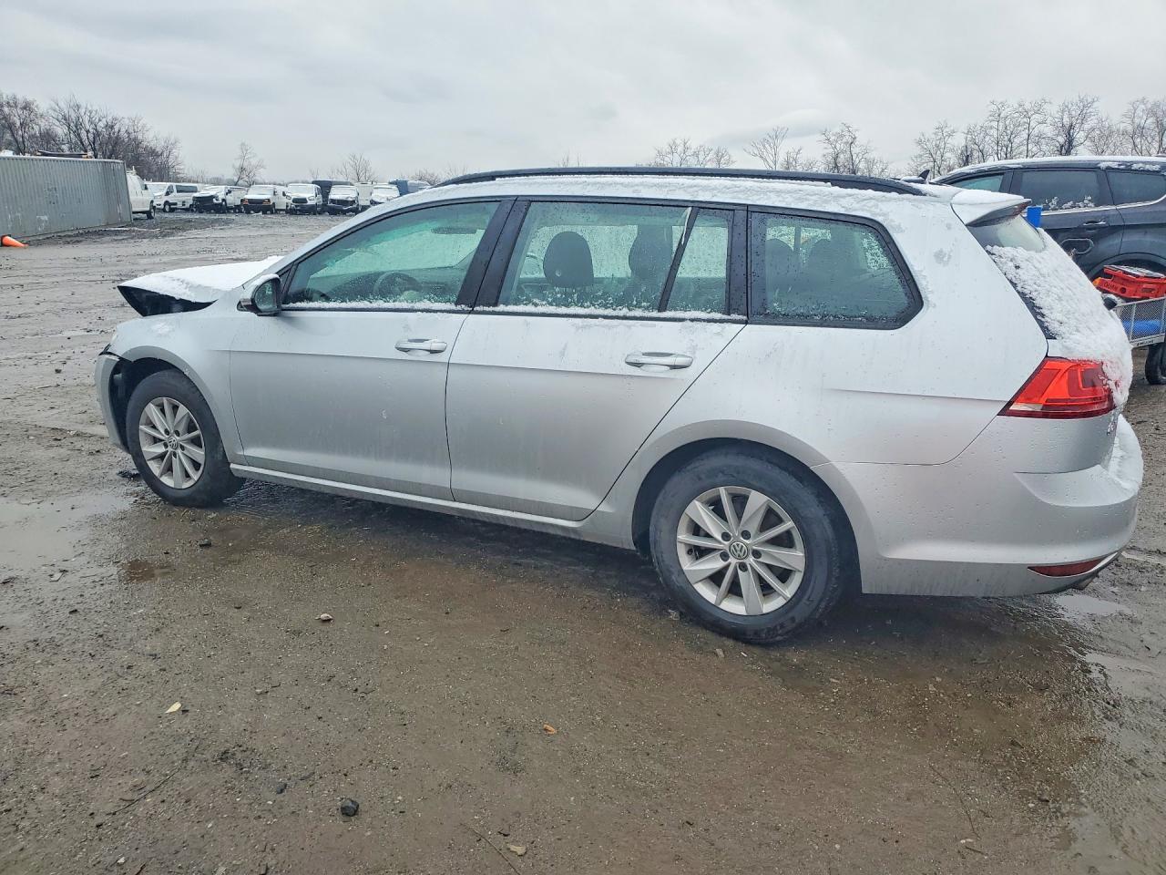 2016 Volkswagen Golf Sportwagen S - Фото 2
