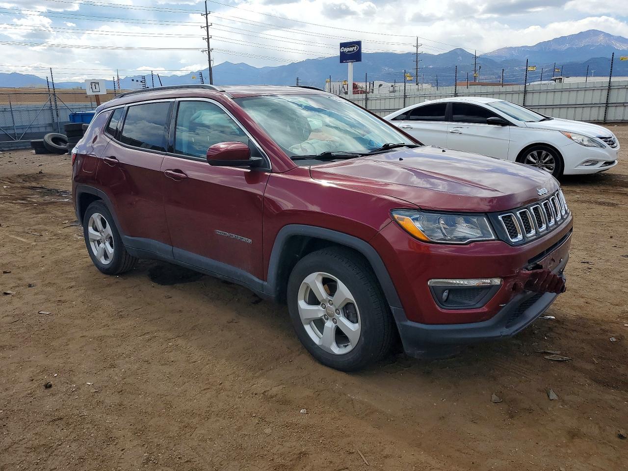 2020 Jeep Compass Latitude - Image 4