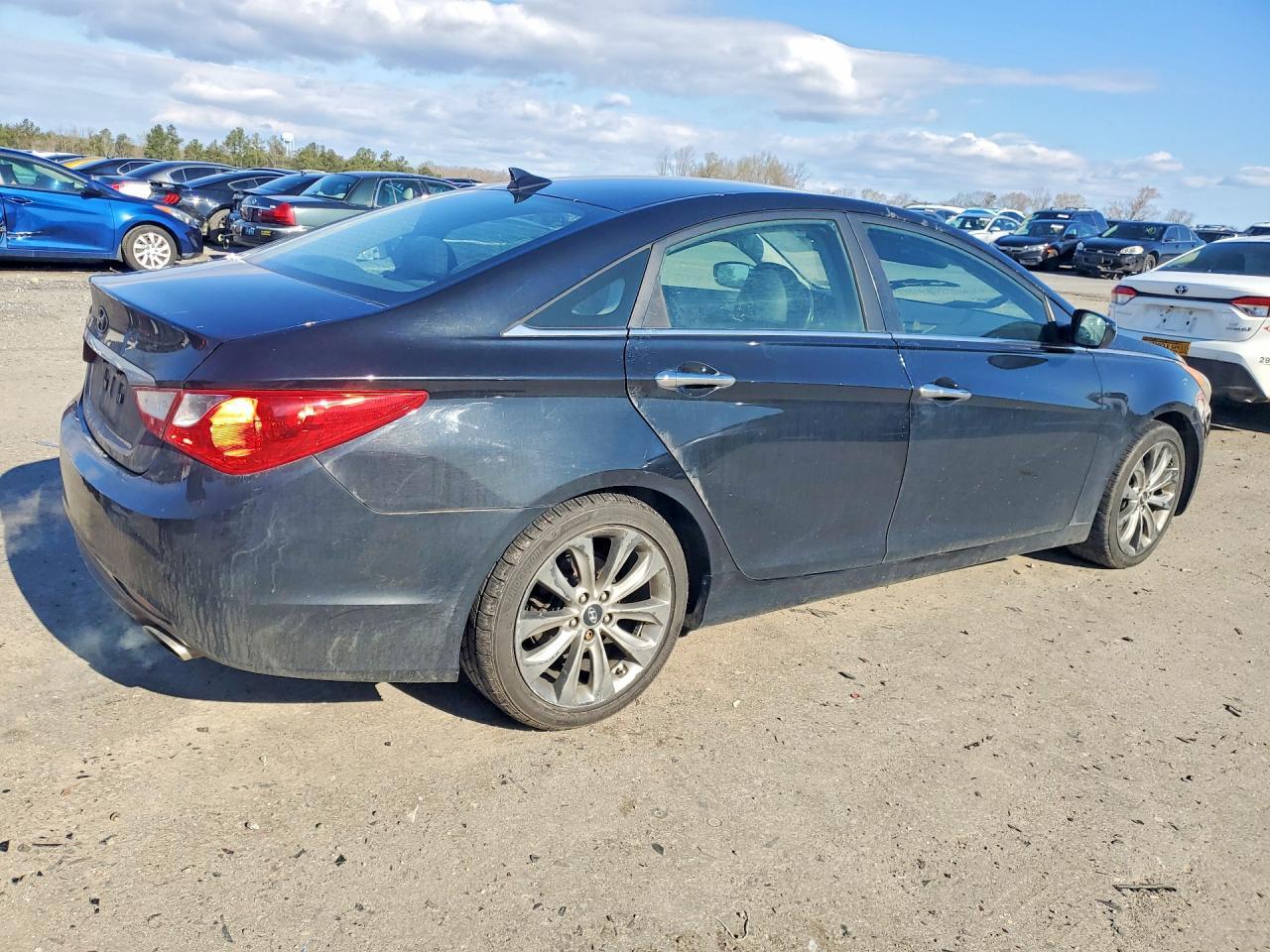 2012 Hyundai Sonata Se - Фото 3