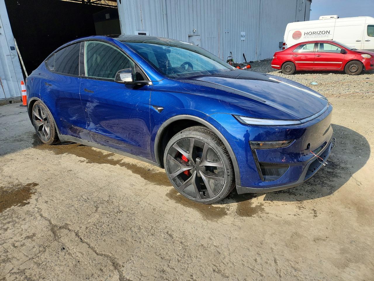2026 Tesla Model Y - Image 4