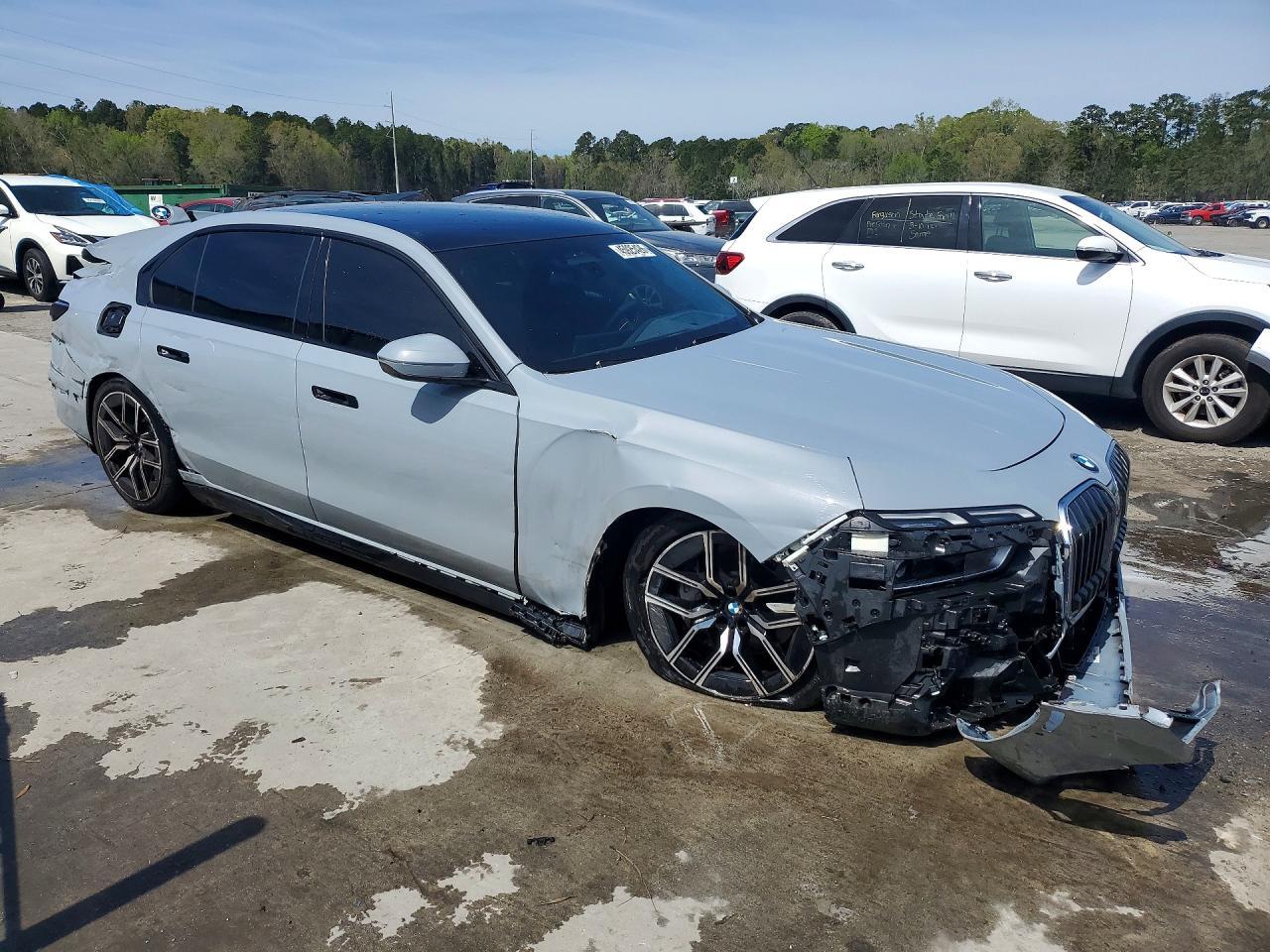 2023 BMW 740 I - Фото 4