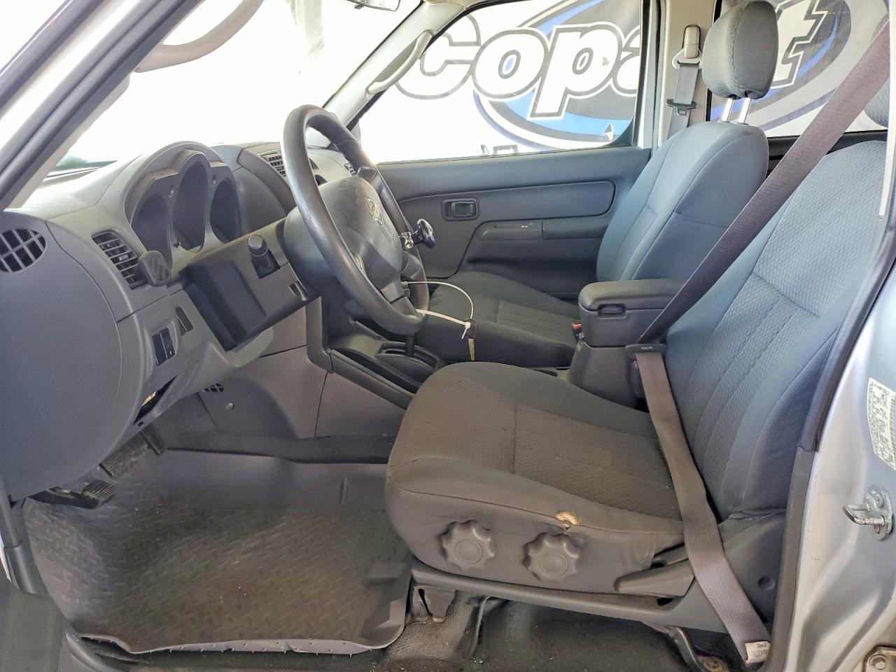 2004 Nissan Xterra Xe - Фото 7