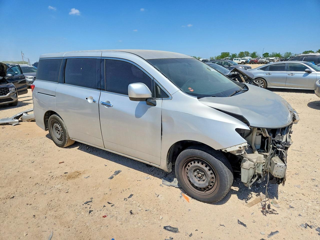 2016 Nissan Quest 3.5 S - Фото 4