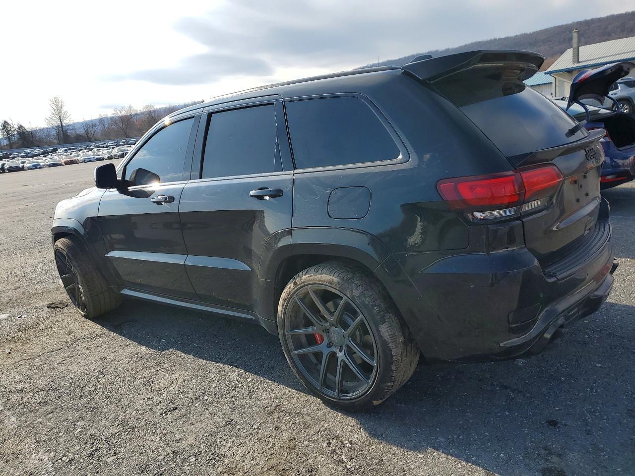 2015 Jeep Grand Cherokee Srt-8 - Фото 2