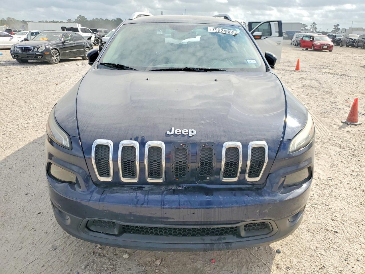 2016 Jeep Cherokee Latitude - Фото 5