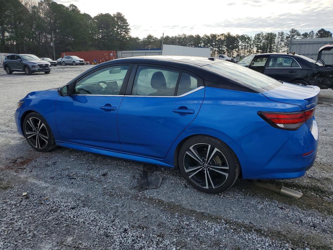 2021 Nissan Sentra Sr - Image 2