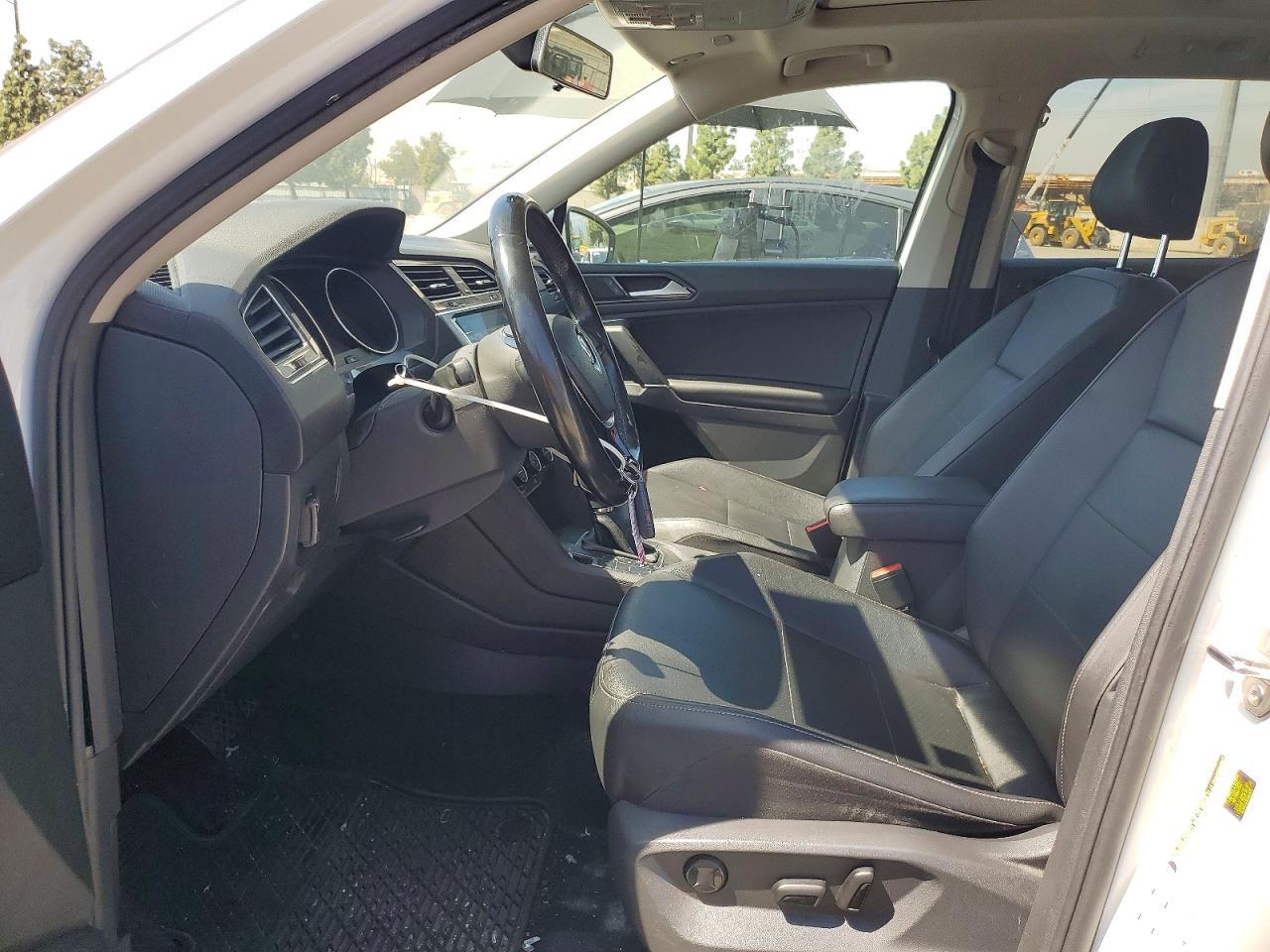 2018 Volkswagen Tiguan Se - Фото 7