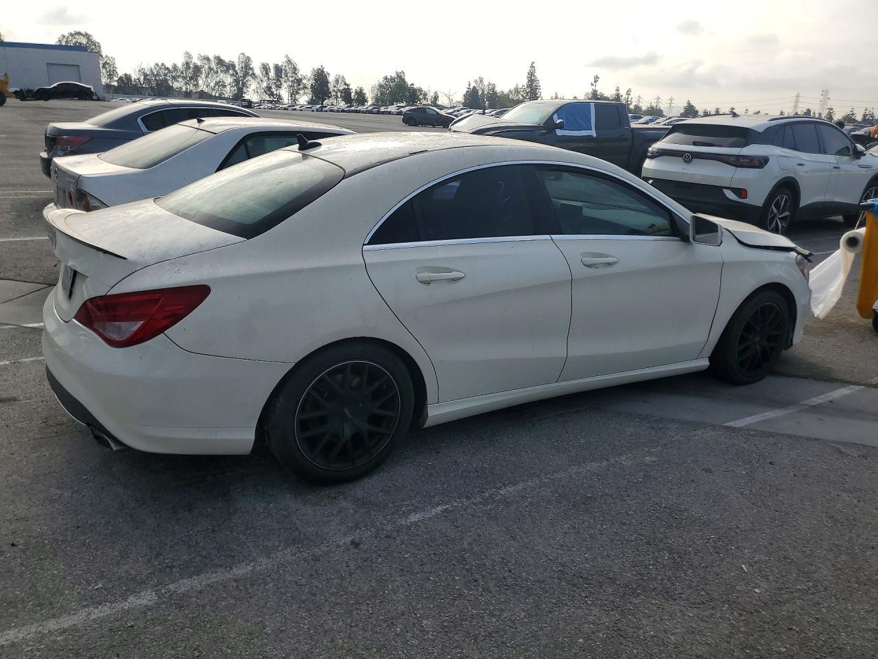 2014 Mercedes-Benz Cla 250 - Фото 3