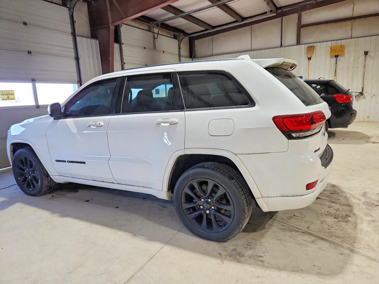2018 Jeep Gr Cher - Фото 2