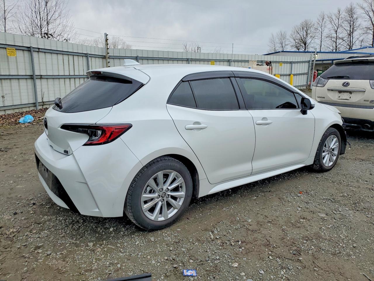 2024 Toyota Corolla Hatchback Se - Фото 3