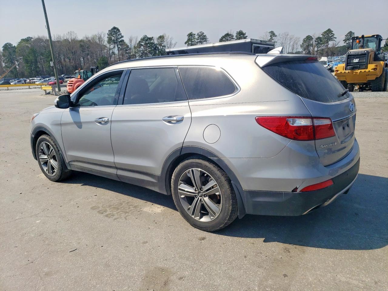 2015 Hyundai Santa Fe Limited - Фото 2