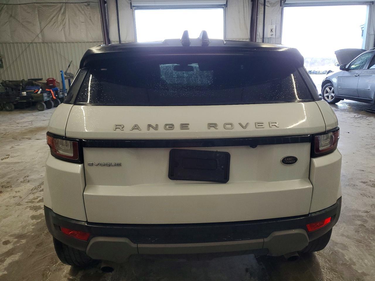 2017 Land Rover Range Rover Evoque Se - Фото 6