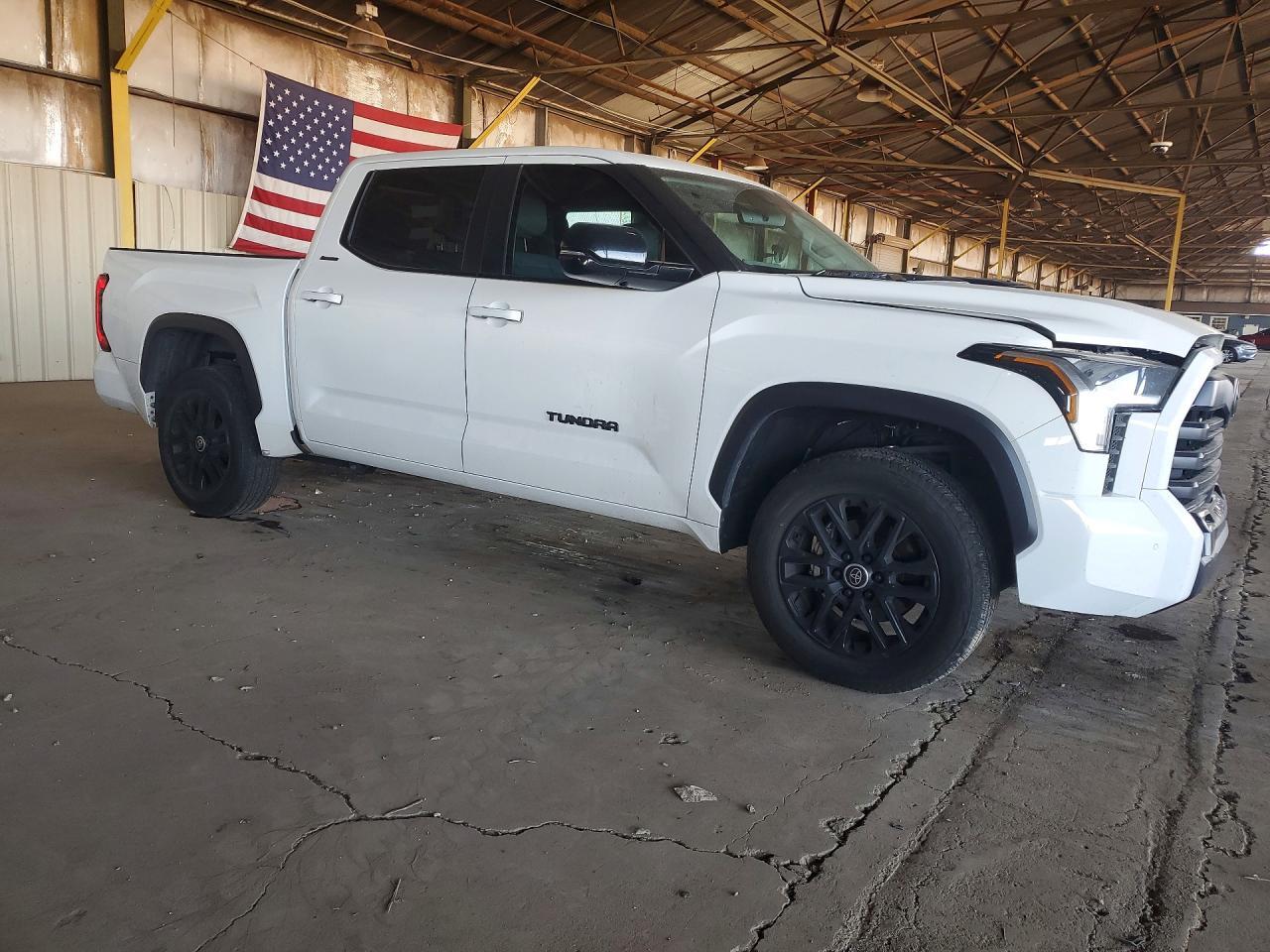 2024 Toyota Tundra Limited Hv - Image 4