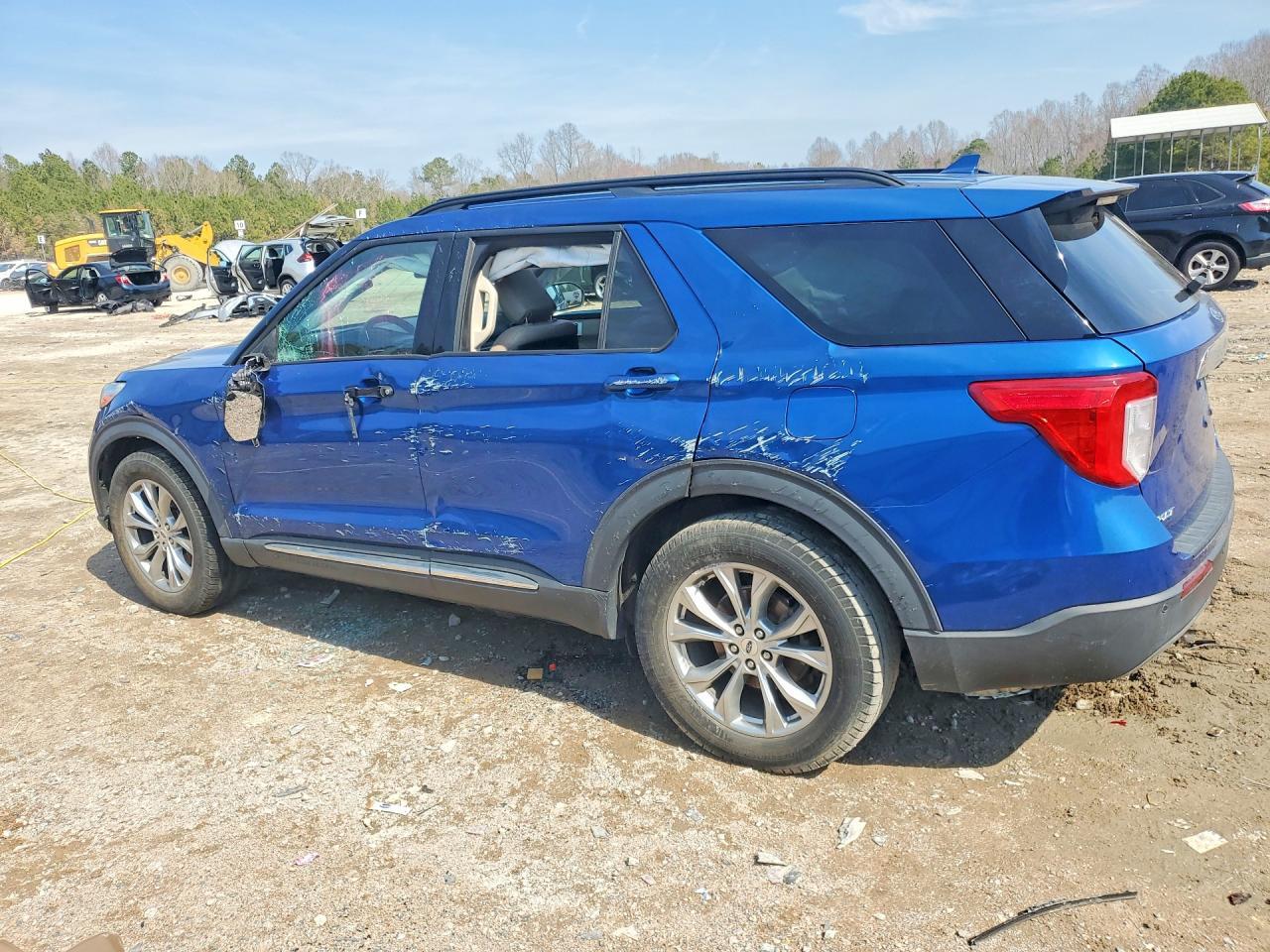 2020 Ford Explorer Xlt - Фото 2